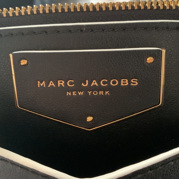 Marc Jacobs Voyager Satchel - Picture 5 of 7